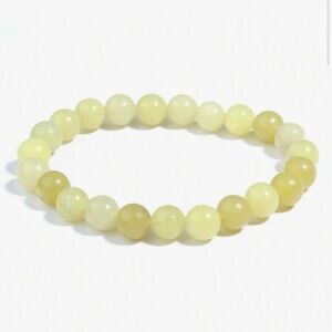 Brand NEW 8mm yellow jade beaded bracelet